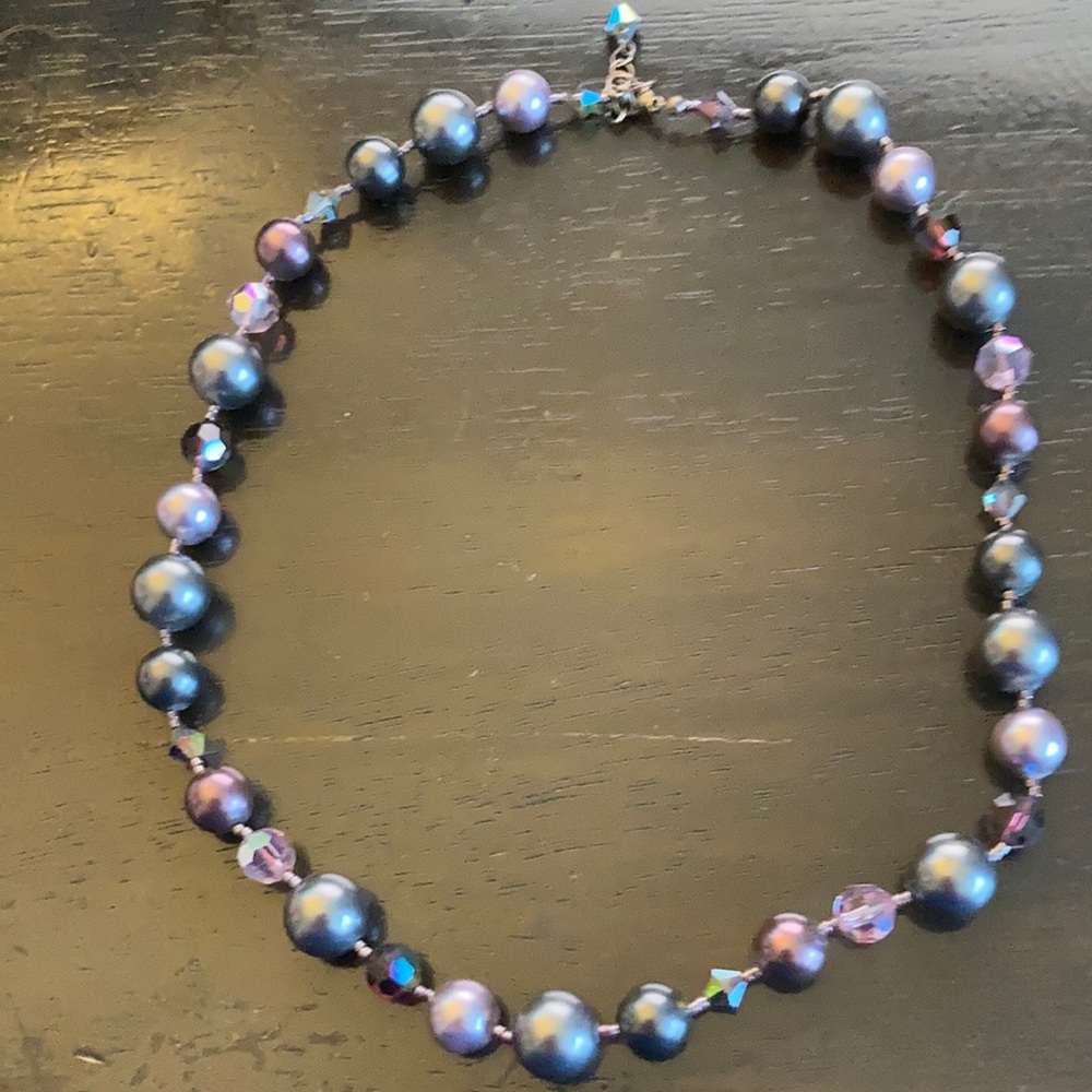 Pretty fashion necklace